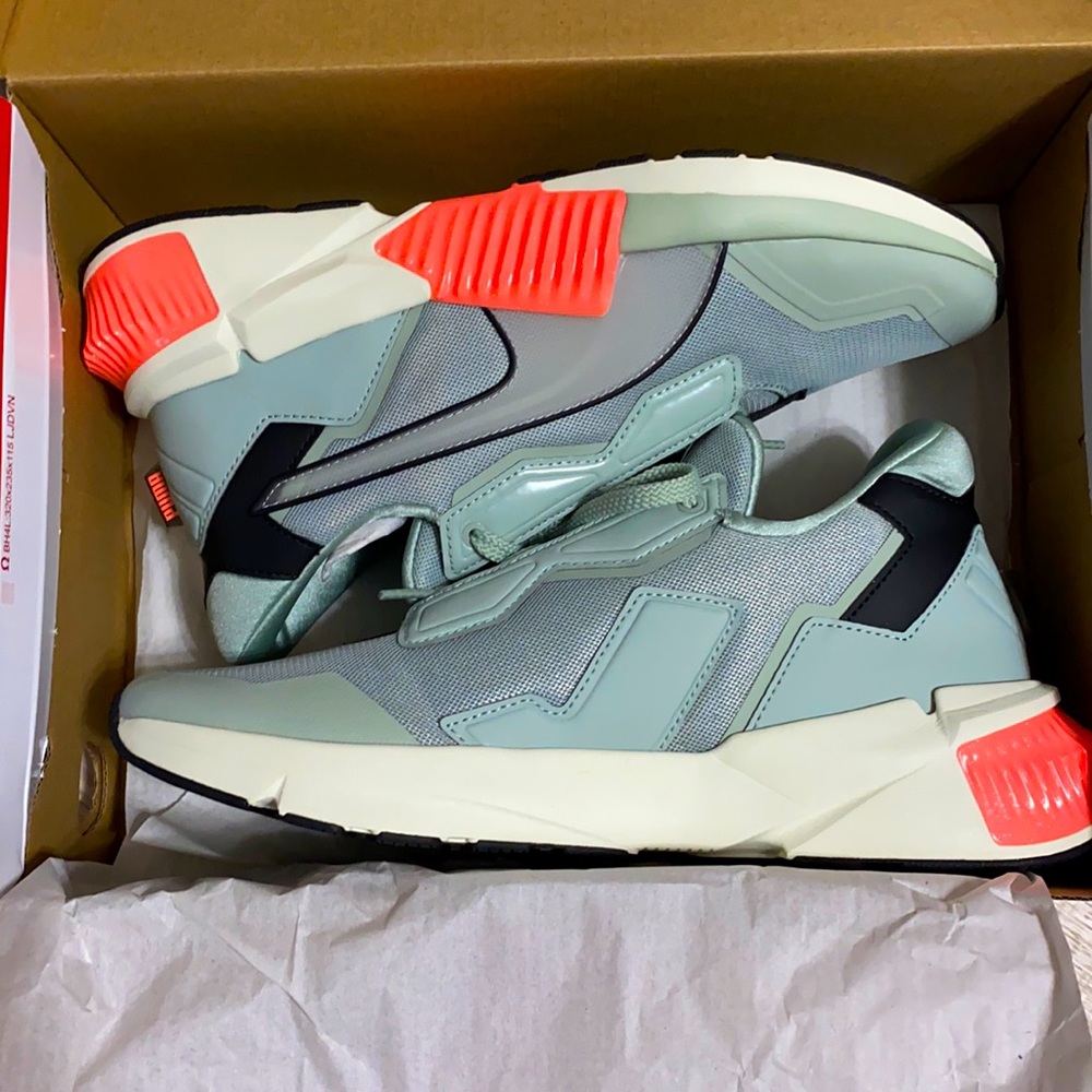 Puma Provoke XT Pearl Wn’s Size 9